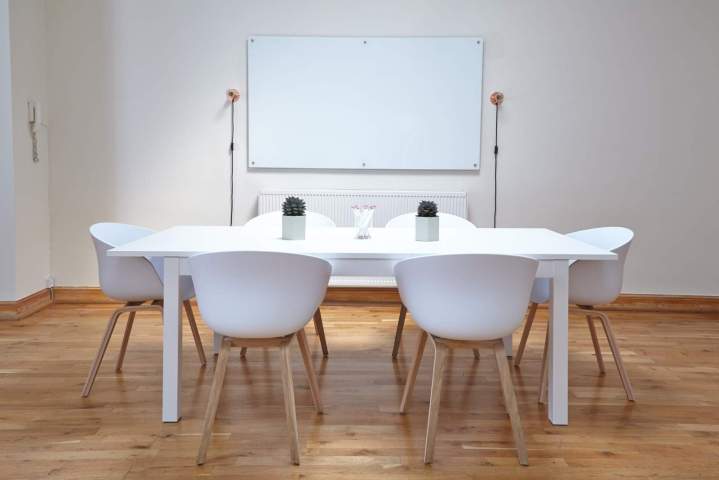 Table and Chair Rentals Service in Miami